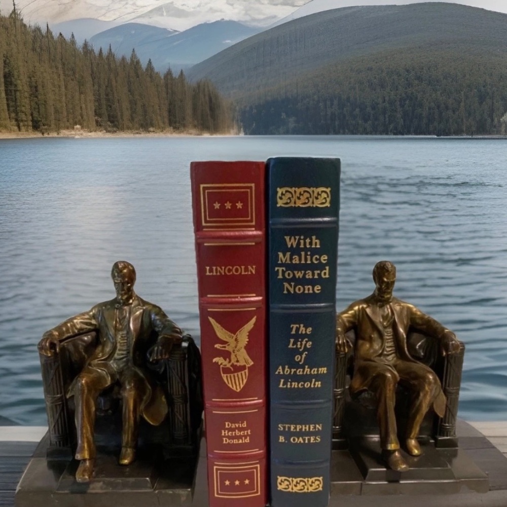 RARE VINTAGE BOOK END President Abraham Lincoln Seated Statue Bookend Collector - Picture 5 of 10